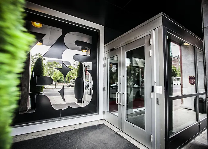 Hotel Zero 1 Montreal